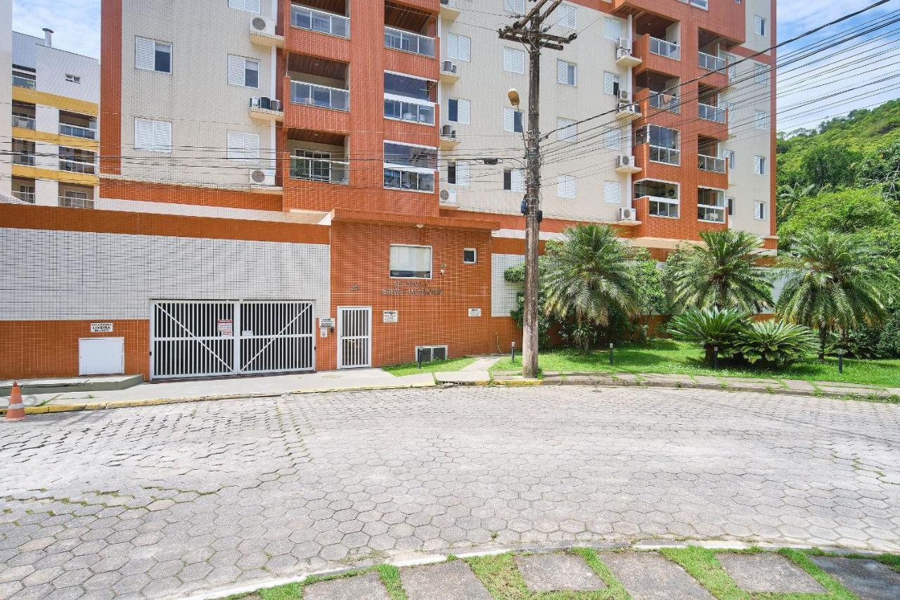 Appartamento Residencial Jeriva E Jacaranda Ubatuba Esterno foto