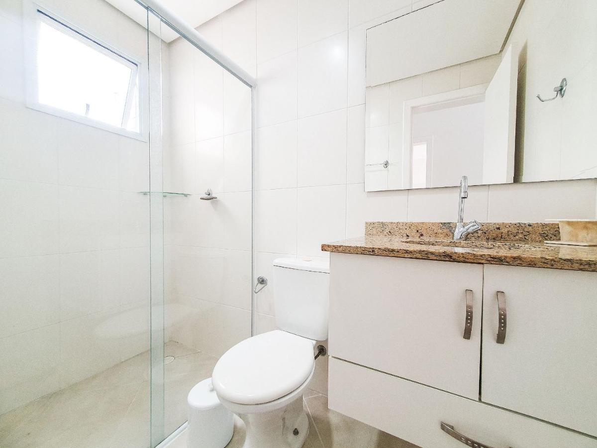 Appartamento Residencial Jeriva E Jacaranda Ubatuba Esterno foto